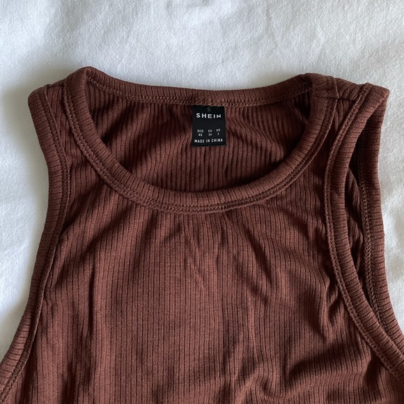 SHEIN RACER TANK - Picture 5 of 5